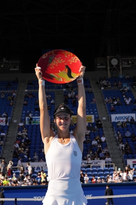 2022年シングルス優勝リュドミラサムソノワ選手2