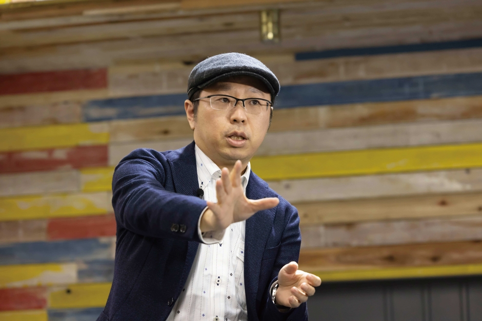 プロデューサー:中島良