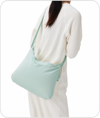 使用イメージ(ショルダーバッグ)