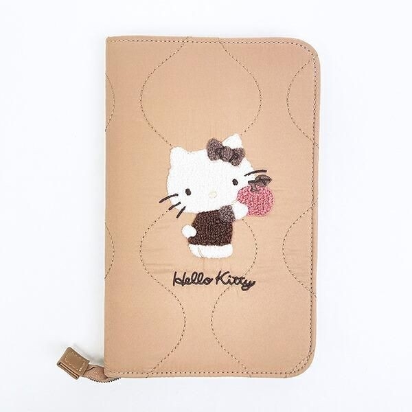 ハローキティのマルチケース
