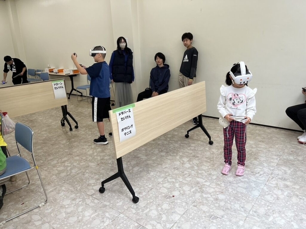 昨年度の様子（VR体験）