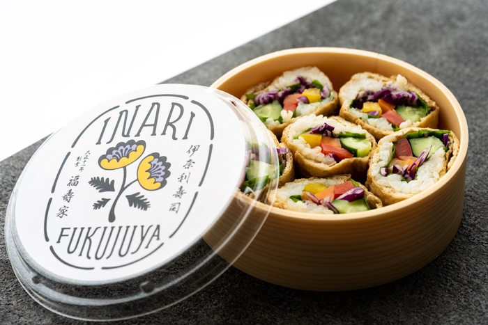 福寿家の伊奈利ロール　1セット6個入り　980円（税込）