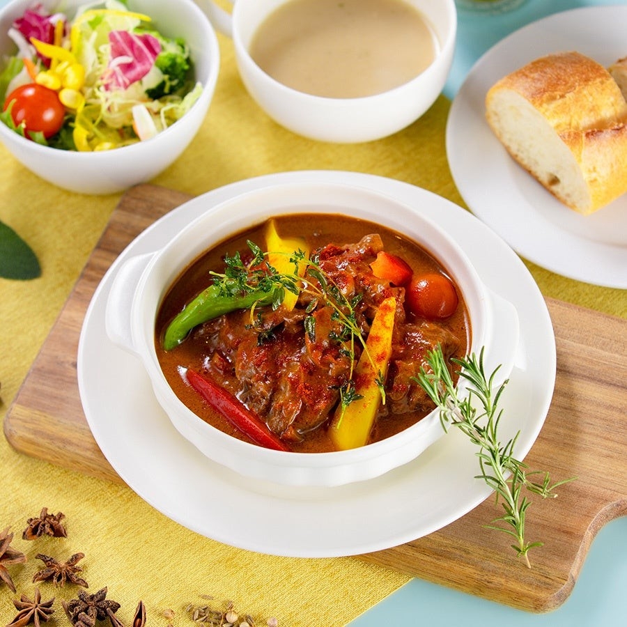 スパイス香るグヤーシュ