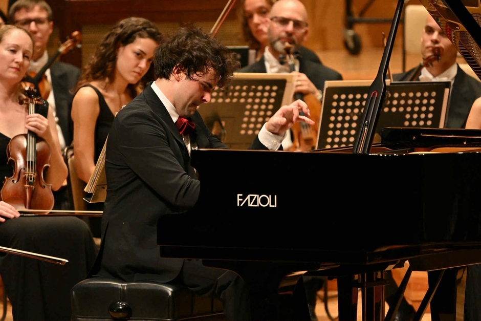 オーケストラ公演より