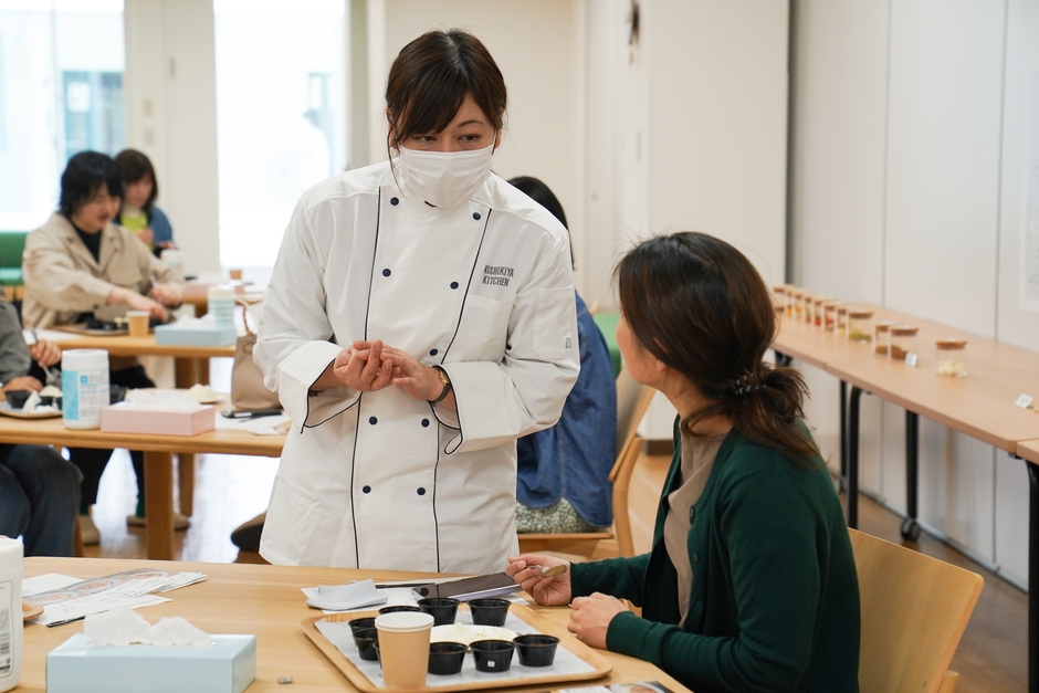 インドカレー試食会の様子