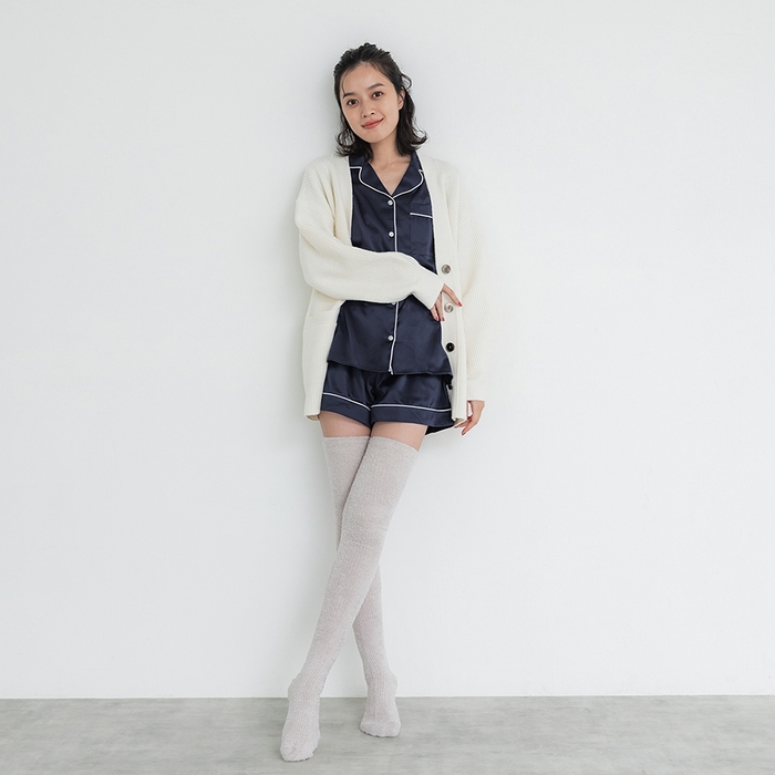 カラー:スモーキーホワイト