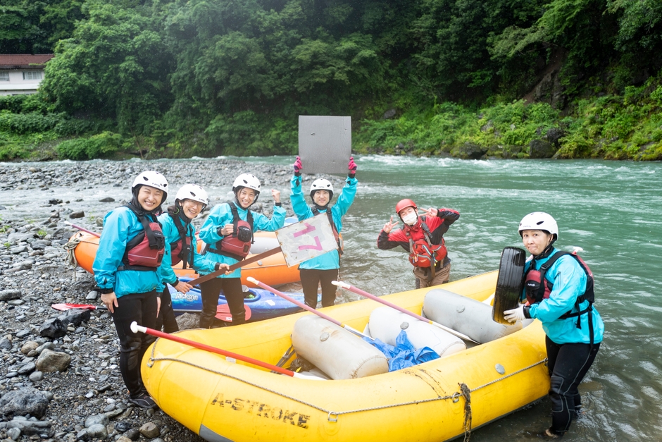 タイヤや看板などの大物も