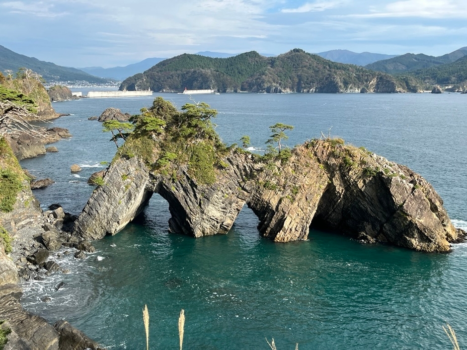 碁石海岸・穴通磯