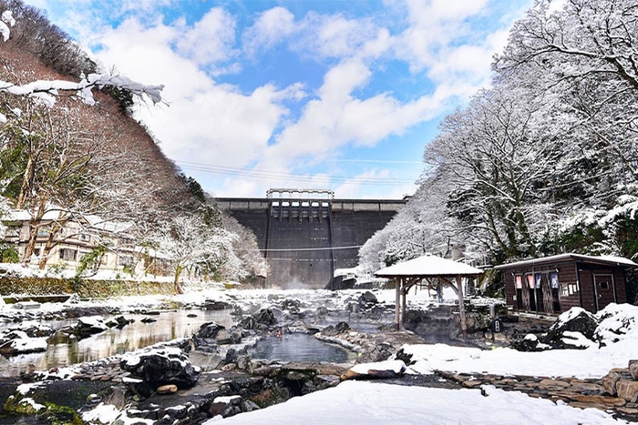 湯原温泉・砂湯（岡山県 真庭市）