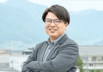 百瀬方洋
