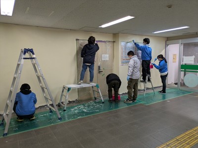横浜市旭区長さんも塗装プロジェクトに参加