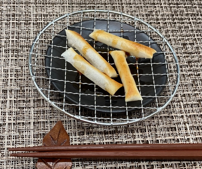 箸休め:半生おかき醤油味