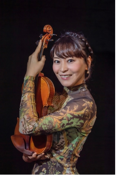 神谷未穂 (C)Fotofolly