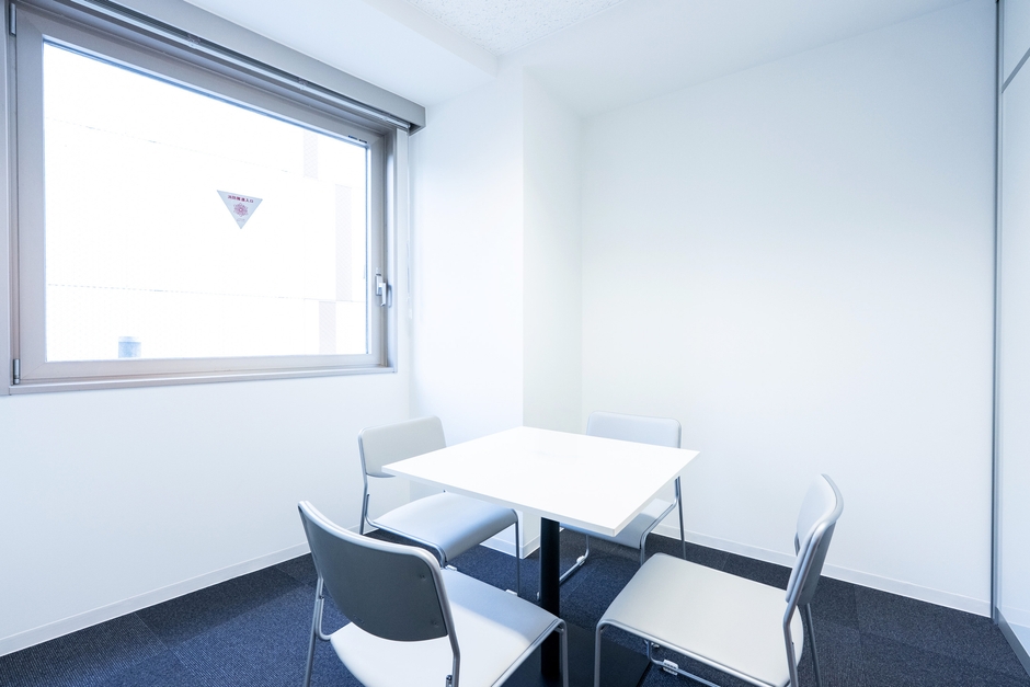 会員の商談・打合せスペース　会議室