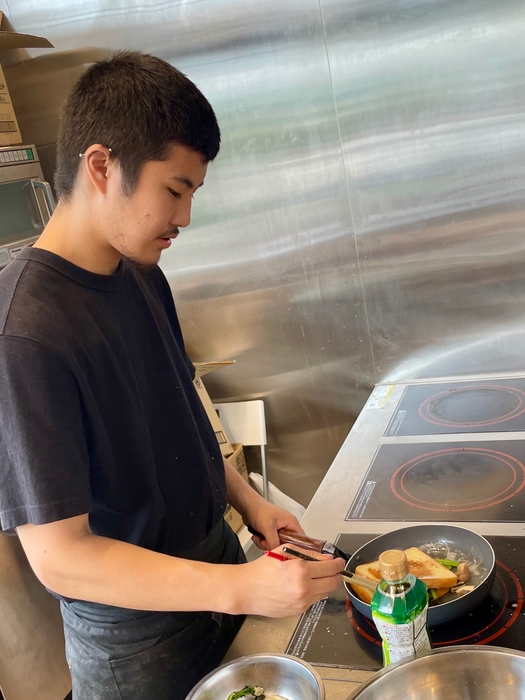 ニュージーランドや日本での経験を持つライト