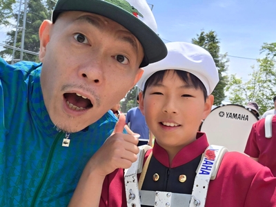 石巻市のお友達 登音くんとのスナップ ※登音くん(コンガを担当)はお祭り天国石巻のLGYankeesのバンドメンバーとして一緒にLIVEします。