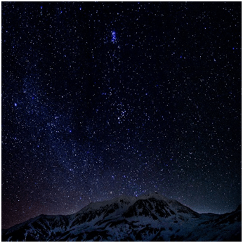 立山の頭上に瞬く満天の星《室堂平》