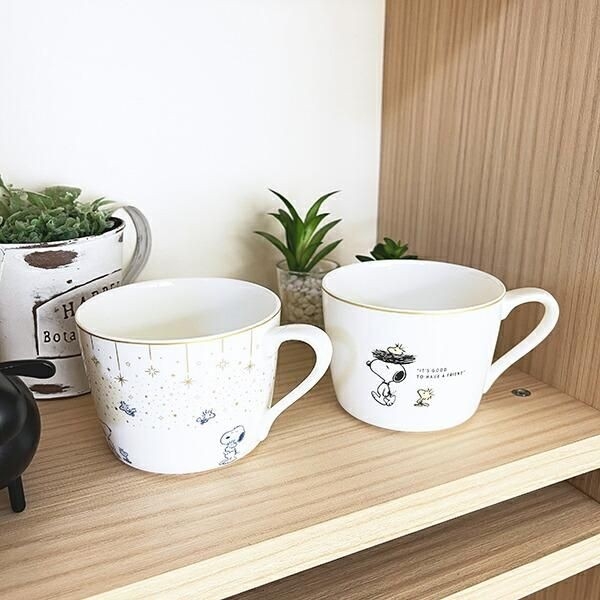 スヌーピーのマグカップ