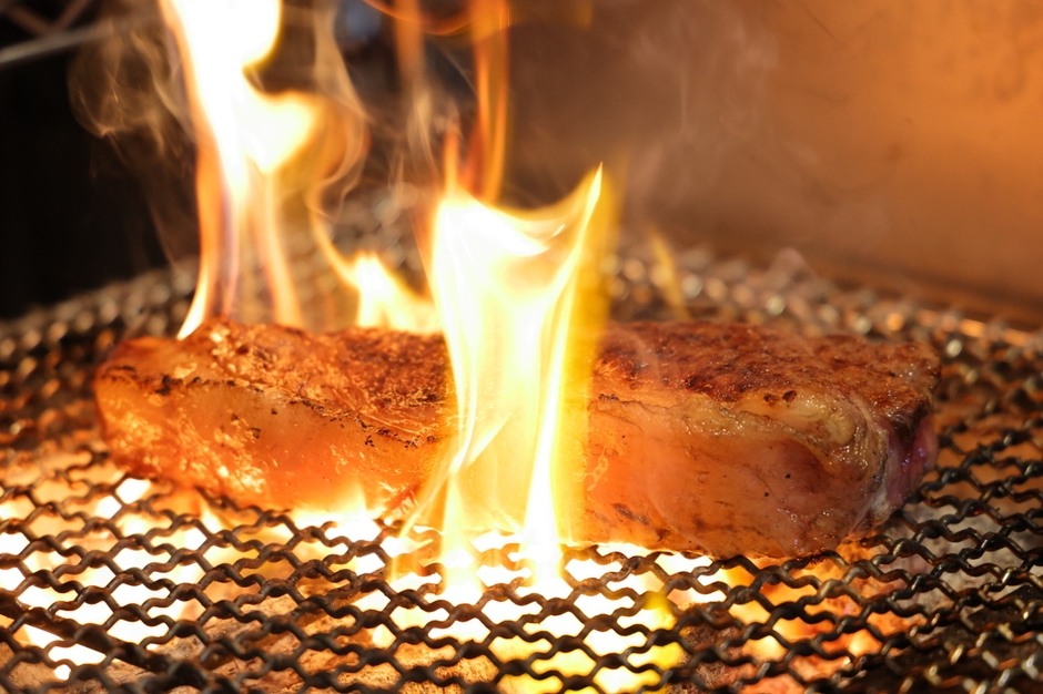 国産 A5和牛もも肉　5,280円(税込)