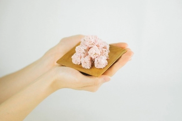 日本の伝統菓子「おこし」の専門ブランドが 東京「丸ビルB1階」に初出店　 12/15(水)丸ビルに『OKOSHIYA TOKYO』をオープン