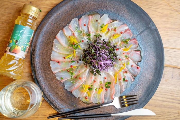 真鯛のカルパッチョ~ゆずソース添え~