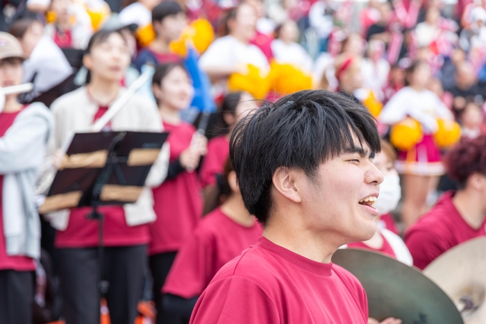 声を張り上げて声援を送る吹奏楽部（ナゴヤドーム前写真部Freude提供写真）