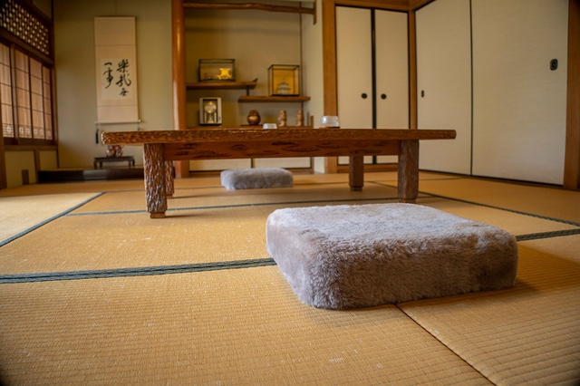 ムートンプフクッション和室:サンド