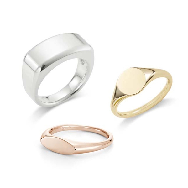 シグネットリングは幅太デザインから細身のものまで