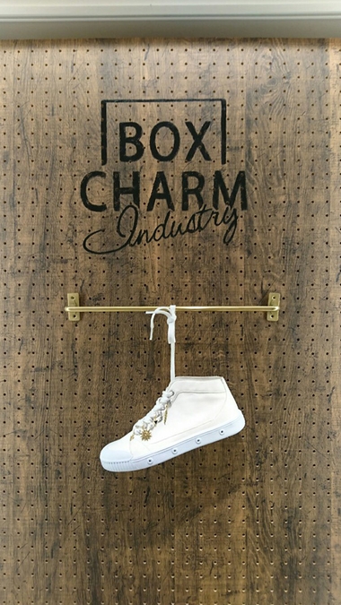 BOX CHARM Industry 5