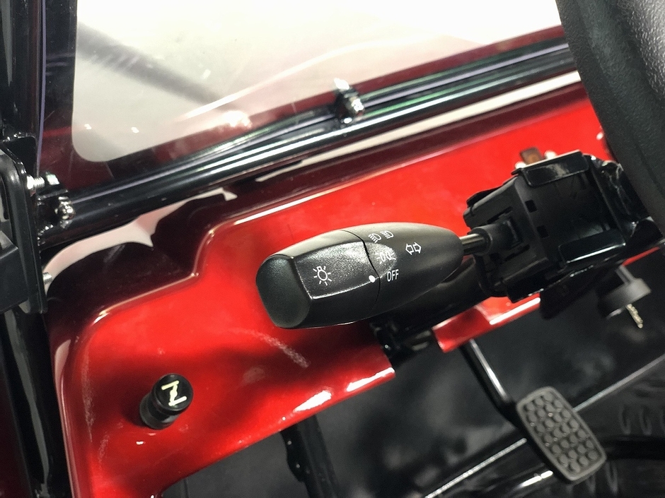 ウィンカーもレバーでラクラク