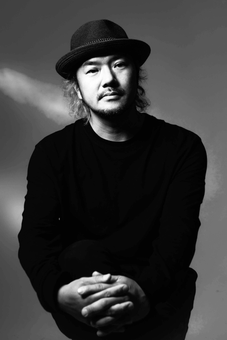 プロフィール
