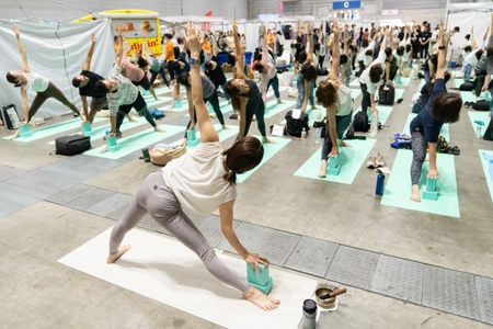 新人ヨガインストラクターの登竜門！ ヨガフェスタ横浜2025「トライアルクラス」出演講師を募集開始！ ＜応募締切：2025年6月30日(月)まで＞