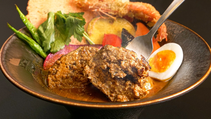 宗谷黒牛100%おくしバーグカレー