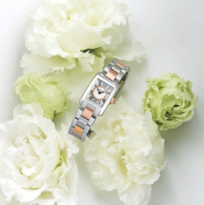 「クラシック カレ レディース」FC-200MPDC12B 192,500円