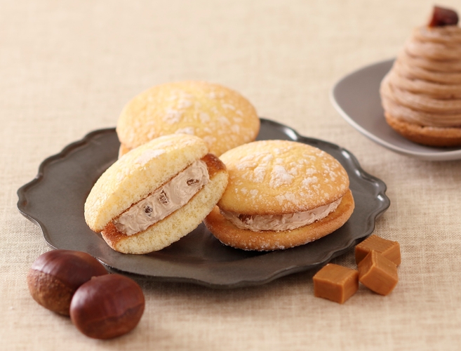 季節限定ナボナ　キャラメルモンブラン