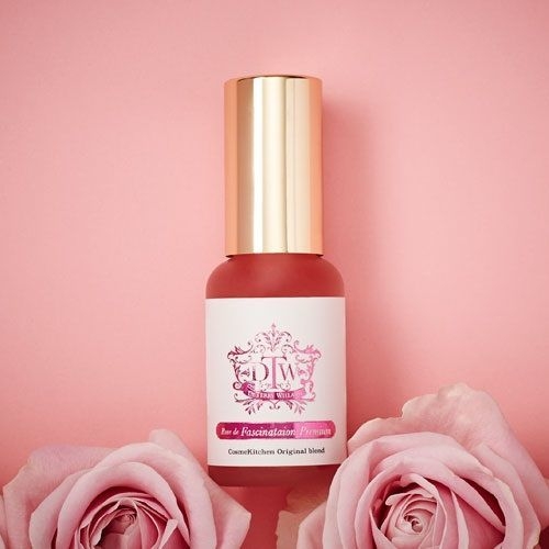 ファシネーションプレミアム 5,184円(税込)