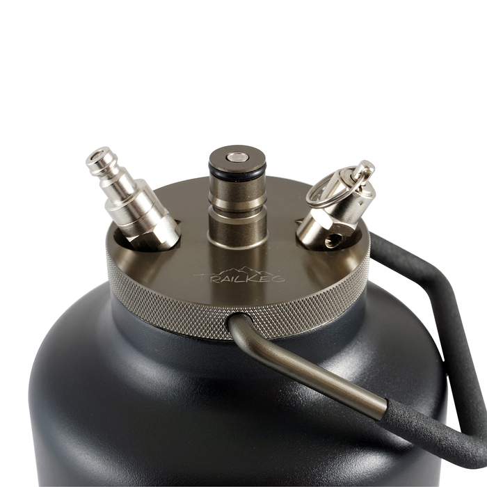 “特注”の二重圧力蓋、一般的なグラウラーより強力にビールの酸化を防ぐ