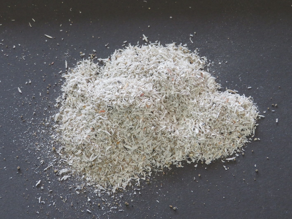 抽出されたシリカ(1)