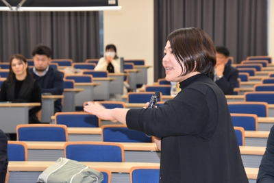 谷本特任教授