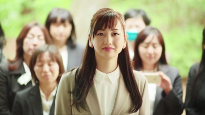御山鏡子役・加藤明子