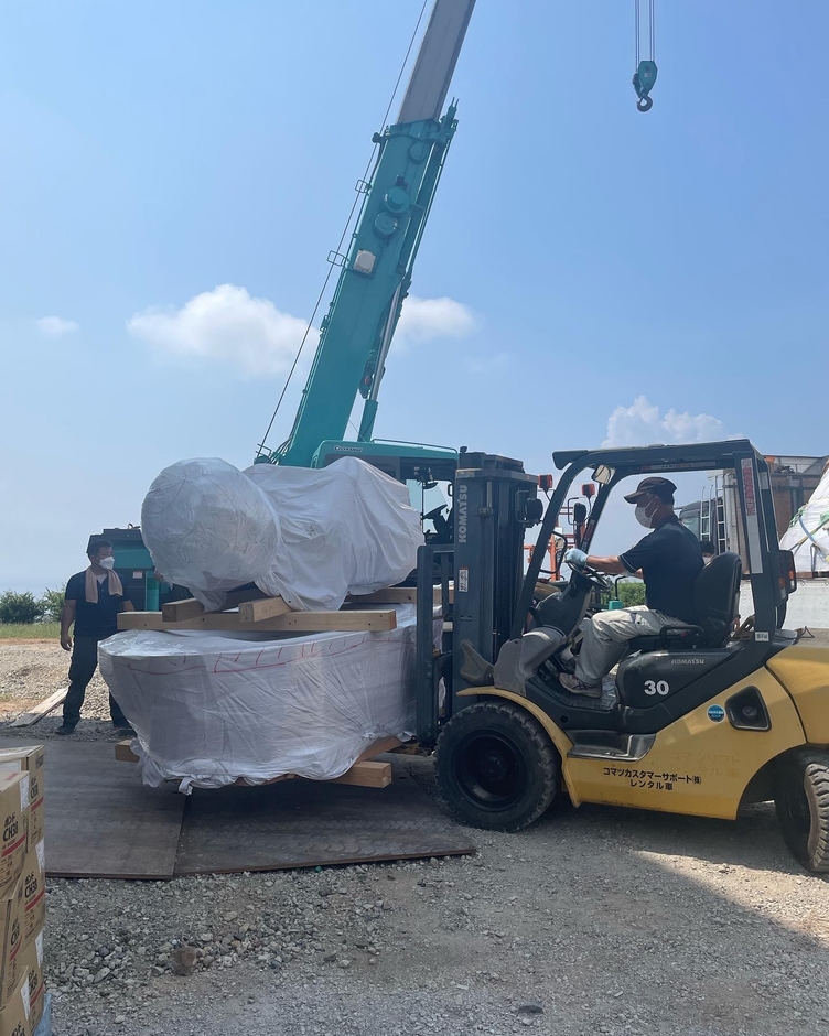 到着後の運搬作業