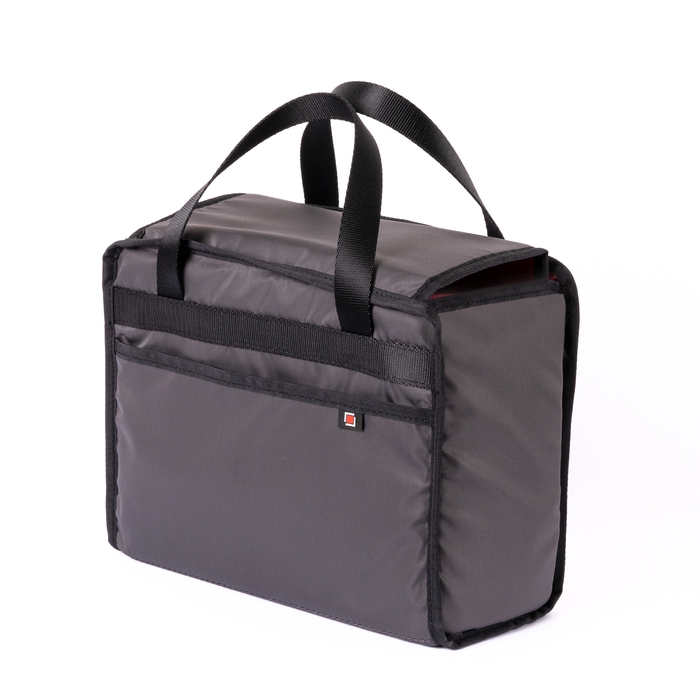 上質で機能的なインナーケース 1