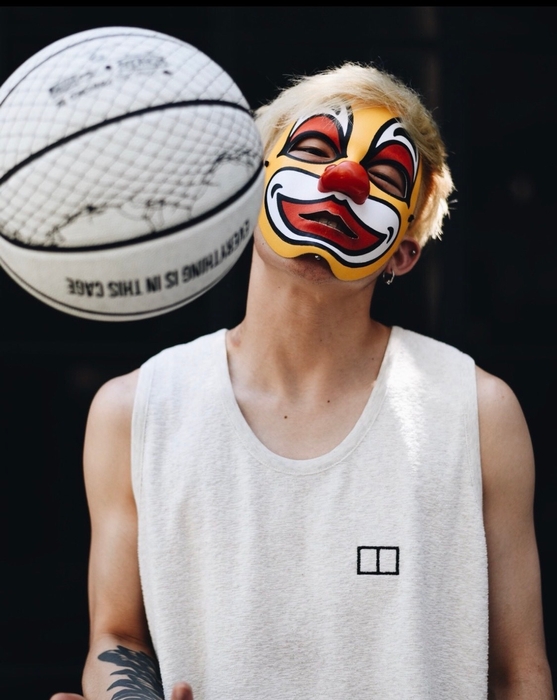 BUG!?(フリースタイルバスケットボールパフォーマンス)