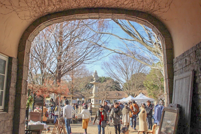 フランスの田舎町をテーマにした町エリア