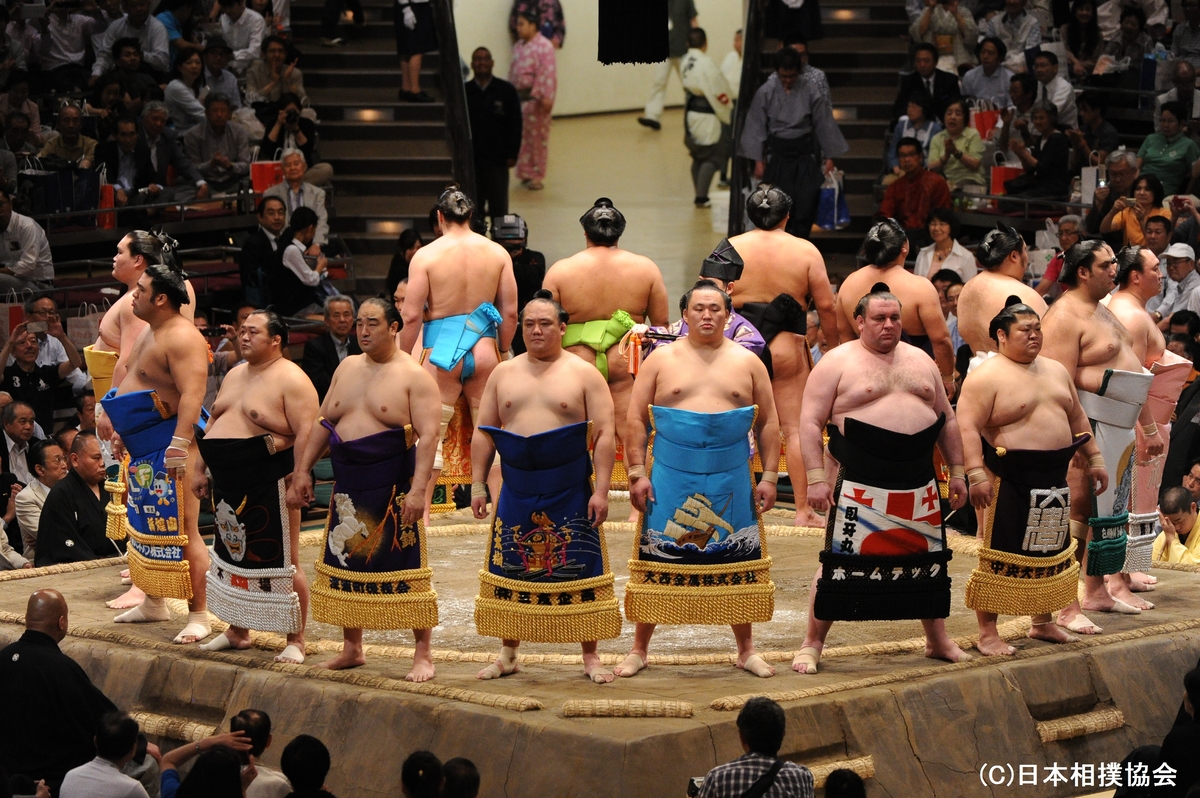 大相撲九月場所 力士が実際に着用した浴衣布地で作ったレア 