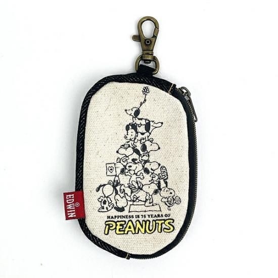 スヌーピーのカジュアルなコラボグッズ