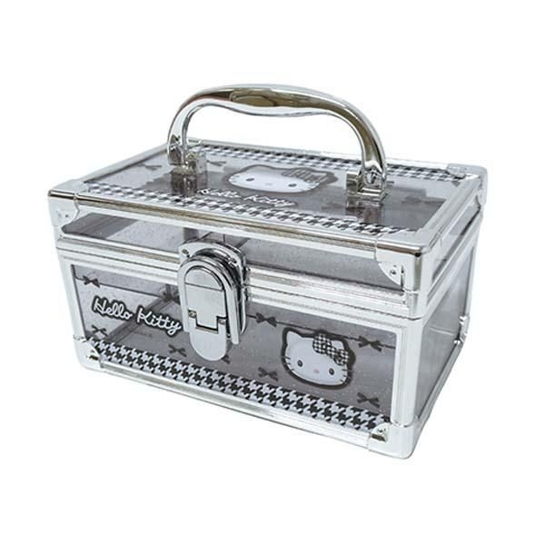 サンリオのコスメ収納に便利なバニティケース