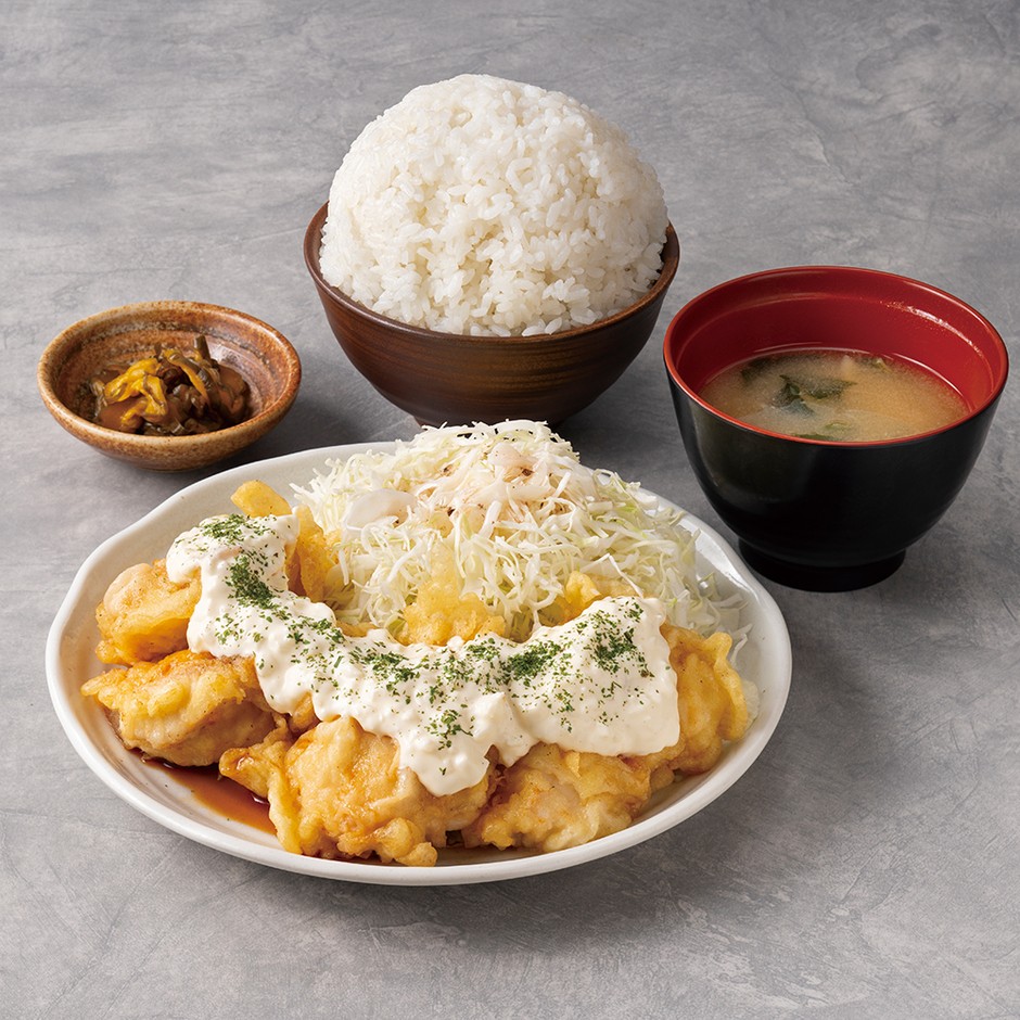 06_八重洲もつ焼酒場てけてけ_「秘伝ダレのチキン南蛮定食(4個)」