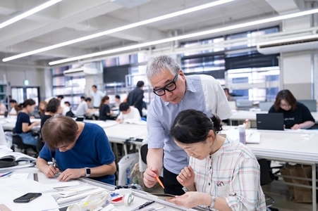 近畿大学通信教育部　建築学部オンライン学士プログラム　資格スクールと連携し、一級建築士の学科試験対策コースを導入