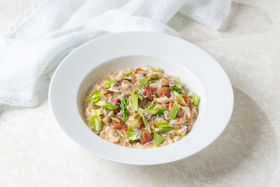 パンチェッタとうるい・アーティチョークのオートミールリゾット